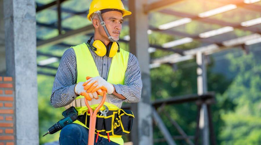 Expert top industrial roofings services in Wolflake, IN